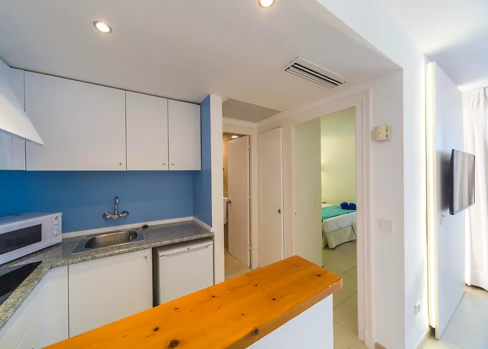 Appart hôtel Globales Lord Nelson (adults Only) 3*